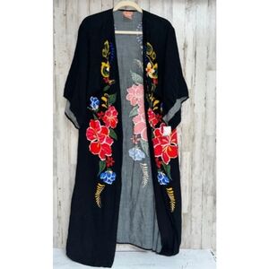 Flying Tomato Black Kimono with Floral Pattern
